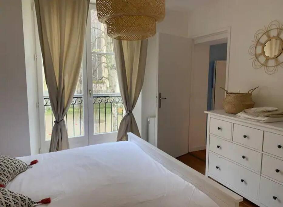 Calme Centre-ville. Apartment *
